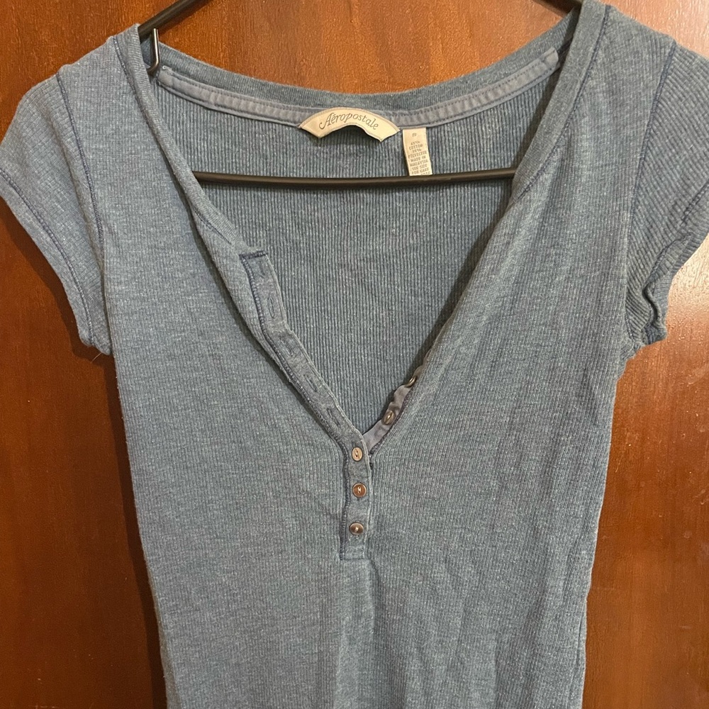 Aeropostale short sleeve v neck button up tee shirt